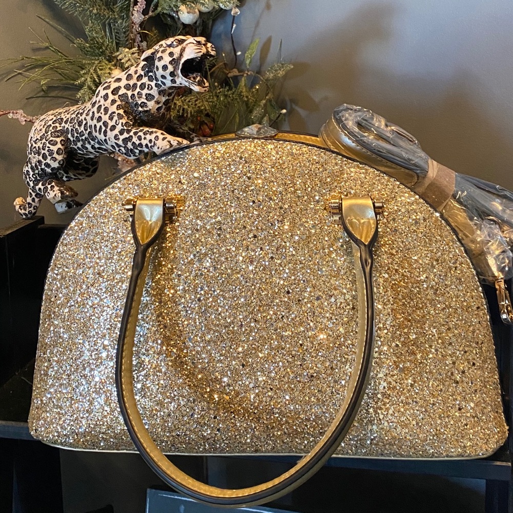 Boutique handbag 👜